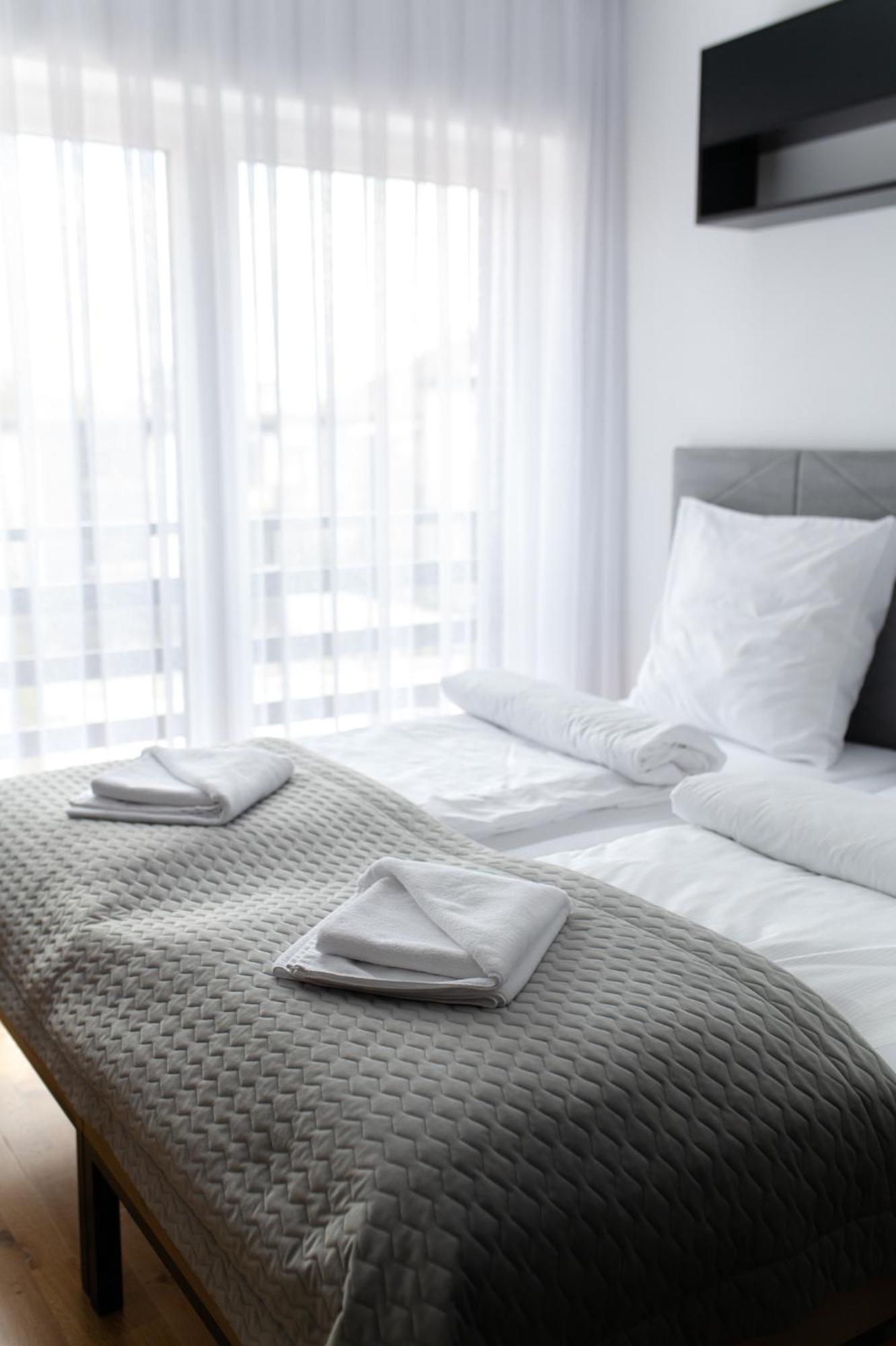 Apartamenty Loftove Wadowice Esterno foto