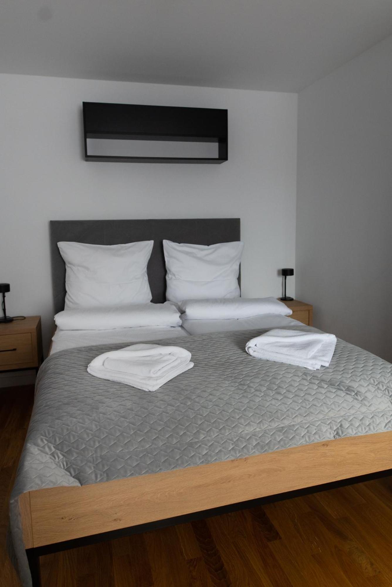 Apartamenty Loftove Wadowice Esterno foto