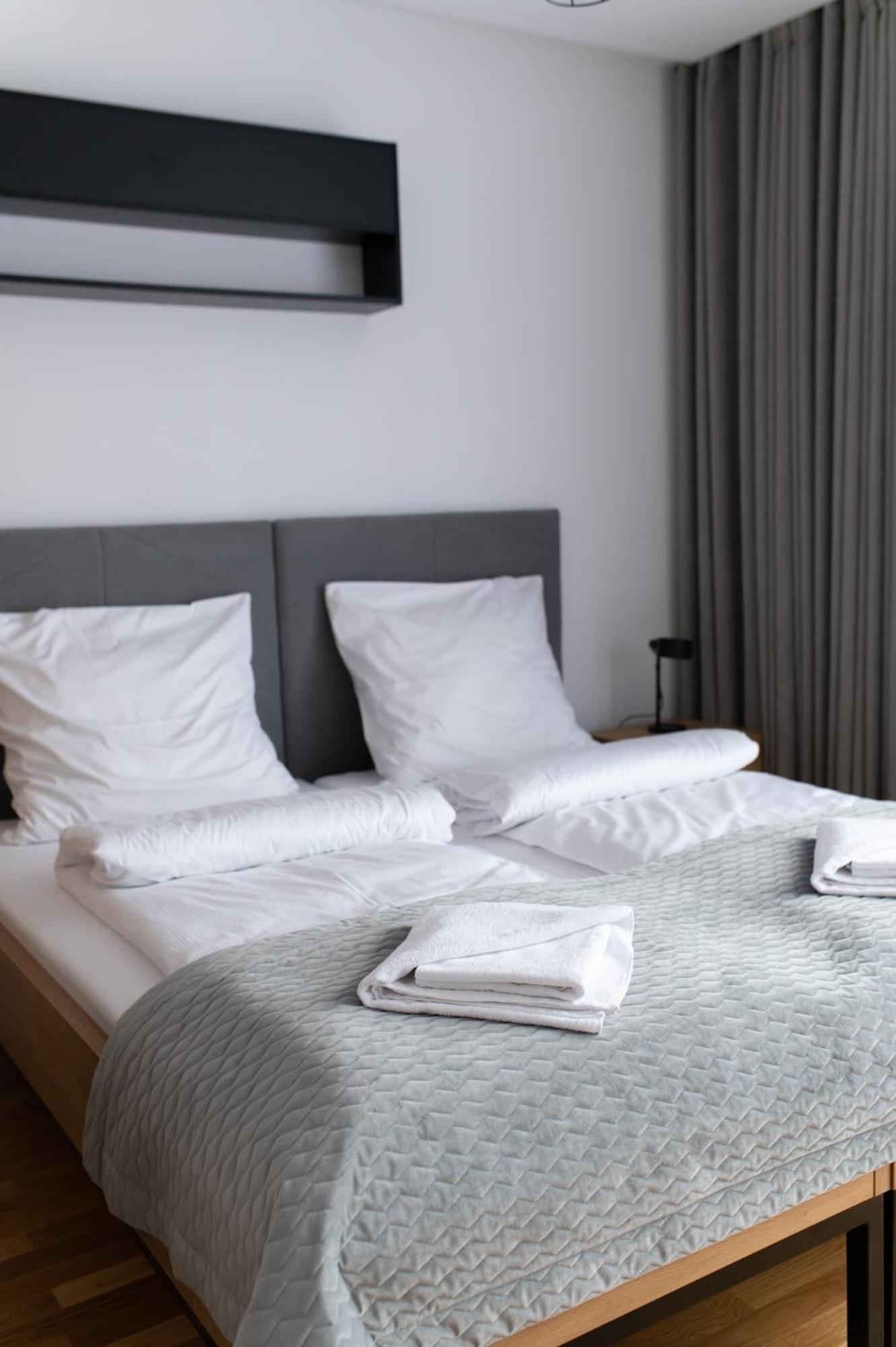 Apartamenty Loftove Wadowice Esterno foto